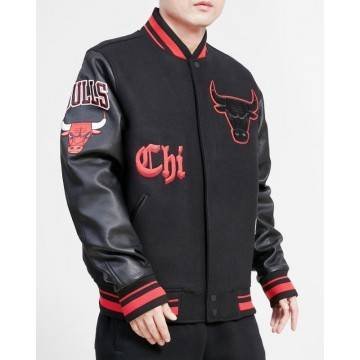 Men's Chicago Bulls Old English Logo Varsity Jacket Men's Chicago Bulls Old English Logo Varsity Jacket