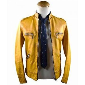 Dirk Gently’s Holistic...