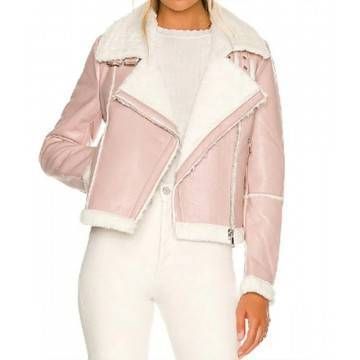 Busy Philipps Girls5eva...