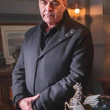 April X Marius Chivu Black...