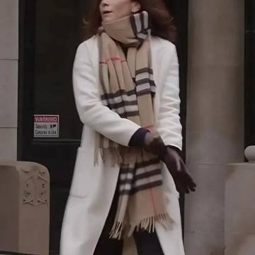 Alice Braga Dark Matter White Coat Alice Braga Dark Matter White Coat