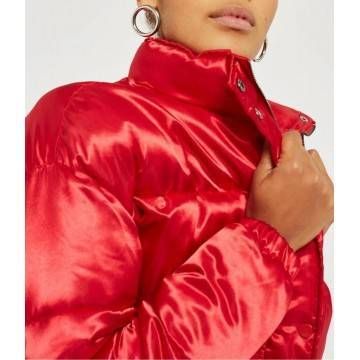 High School Chicago Bulls Red Puffer Jacket High School Chicago Bulls Red Puffer Jacket