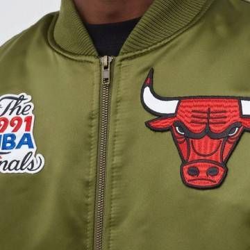 Chicago Bulls Flight Satin Jacket
