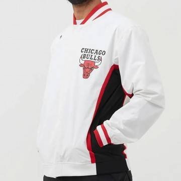 Chicago Bulls 1992-93 White Warm Up Jacket Chicago Bulls 1992-93 White Warm Up Jacket