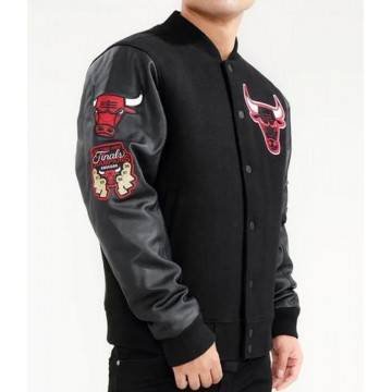 Chicago Bulls NBA Black Varsity Jacket Chicago Bulls NBA Black Varsity Jacket