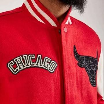 Chicago Bulls Red & White Varsity Wool Jacket Chicago Bulls Red & White Varsity Wool Jacket