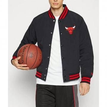 New Era Chicago Bulls Logo Jacket