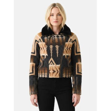 Beth Dutton Aztec Wool...